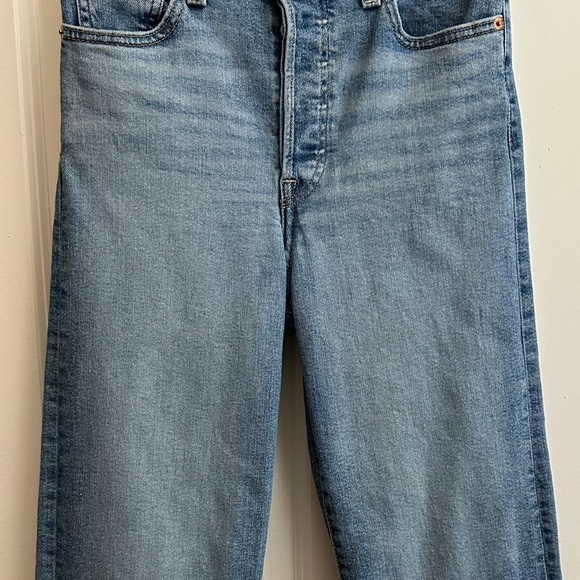 Women’s Levi’s Ribcage Straight Ankle - Picture 12 of 14